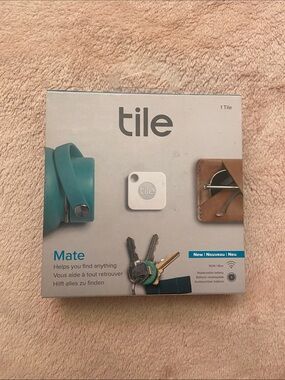 Tile Mate Bluetooth Tracker - White